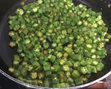A picture of step 3 of Lemon Masala Crispy Bhindi.