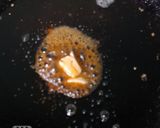 A picture of step 5 of Egg Qeema Burger.