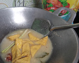 Foto langkah ke 5 dari resep Opor Ayam Tahu Kuah Putih.