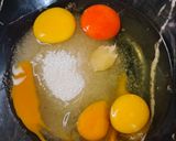 Foto langkah ke 2 dari resep Bolu Ketan Hitam Keju Lumer.