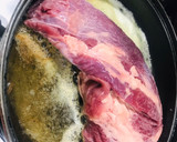 Foto del paso 1 de la receta: Carne horneada al vino 🍷♥️