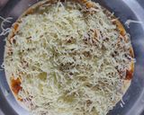માર્ગરિટા પીઝા (Margarita Pizza Recipe In Gujarati) રેસીપી સ્ટેપ2ફોટો
