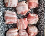 Juhtúróval töltött gomba baconbe tekerve recept fázis 2 fotója