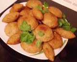 A picture of step 8 of Fried Kibbeh Patties.
