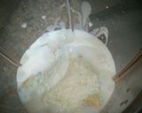A picture of step 1 of Banana smoothie.