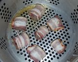 A picture of step 3 of Bacon wrapped chicken livers.