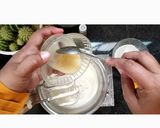 Foto langkah ke 3 dari resep Bolu Taro Rice Cooker (Special 11th B'day Cookpad).