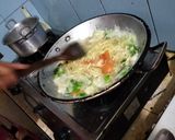 Foto langkah ke 5 dari resep Bakmi Godog pesawat terbang ala mama Mugi.