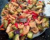 Foto langkah ke 3 dari resep Sambal Terong Udang Kering.