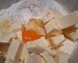 Meggyes galette recept fázis 1 fotója