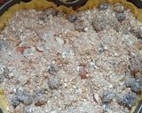 Foto del paso 9 de la receta: 🍎🇺🇾Tarta de manzanas con crumble de frutos secos y pasas