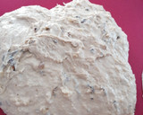 Foto del paso 4 de la receta: Pan con cebolla y nueces macadamia