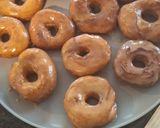 Foto langkah ke 8 dari resep Donut Klasik.