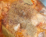 Foto del paso 4 de la receta: Pollo guisado a la cerveza, con verduras y patatas
