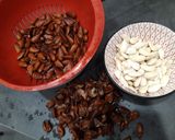 Foto del paso 2 de la receta: Cardo con setas y almendras