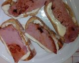 Foto del paso 4 de la receta: Tostas de lomo Sajonia con huevo de codorniz