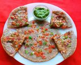 A picture of step 3 of Ragi Uttapam.