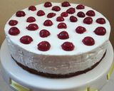 Joghurtos-meggyes torta recept fázis 5 fotója