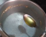 A picture of step 2 of Chicken spring Roll.