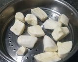 Foto langkah ke 1 dari resep Singkong Kukus Goreng.