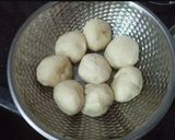 A picture of step 2 of Punjabi Kulcha.