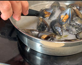 Foto del paso 6 de la receta: Mejillones con tomate natural