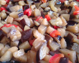 Foto del paso 4 de la receta: Arroz prebiótico con berenjena y tomate seco enriquecido con Agua de Mar