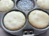 Kue apem tepung beras dan tape