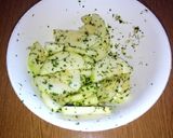 Foto del paso 2 de la receta Calabacín al horno con ajo y limón
