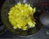 Foto del paso 1 de la receta: ~Tortilla de patatas con pimiento verde~