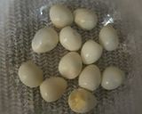 Foto langkah ke 1 dari resep Oseng telur puyuh.