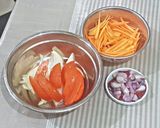 Foto langkah ke 2 dari resep Tumis garlic ayam sayuran.