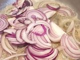Rôti de bœuf de bonne maman à l'oignon caramélisés