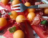 Une image de l'étape 1 de Pizza pastèque façon melon jambon de pays.