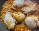 A picture of step 4 of Chicken Masala Khichudi.