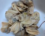 Hình bước làm 3 của món Cháo yến mạch nghêu (Ngao) nấu củ cải trắng [Eat clean - Lose weight]