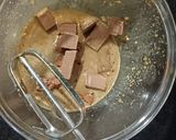 A picture of step 2 of Kitkat Cold Coffee.