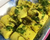 A picture of step 3 of Khandvi.