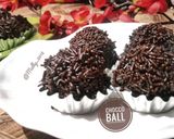 Foto langkah ke 5 dari resep Chocco Balls #pr_bebiskuitan.
