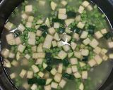 Une image de l'étape 4 de Soupe froide courgettes & petits pois.