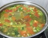 Foto langkah ke 5 dari resep Soto Daging Sapi Kuah Bening.