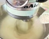 Foto langkah ke 4 dari resep Chiffon Cake Coklat Putih Telur.