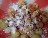 A picture of step 2 of Baby potato fry.
