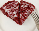 A picture of step 9 of Red velvet sliced cake.