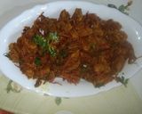A picture of step 4 of Prawns Head Fry.