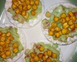 Foto del paso 3 de la receta: Desayuno con guacamole y garbanzos ✌🏼