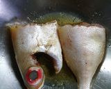 Hình bước làm 1 của món Canh cá bã trầu