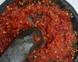 Foto langkah ke 2 dari resep Sambal Balado Pete Pindang Suwir.