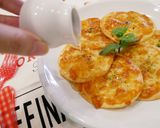 水餃皮「迷你起士薄餅」酥酥脆脆好涮嘴！！的食譜步驟6照片