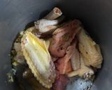 Hình bước làm 1 của món Canh gà lá giang